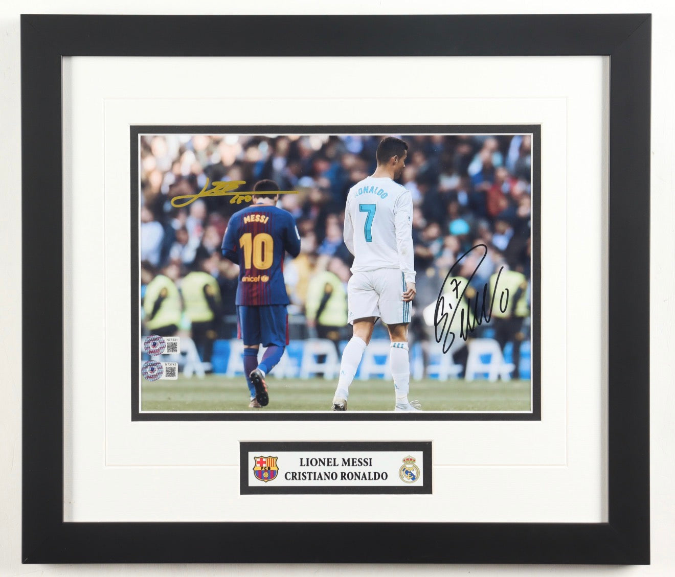 Lionel Messi & Cristiano Ronaldo Dual Signed Framed Photo – Beckett Authenticated